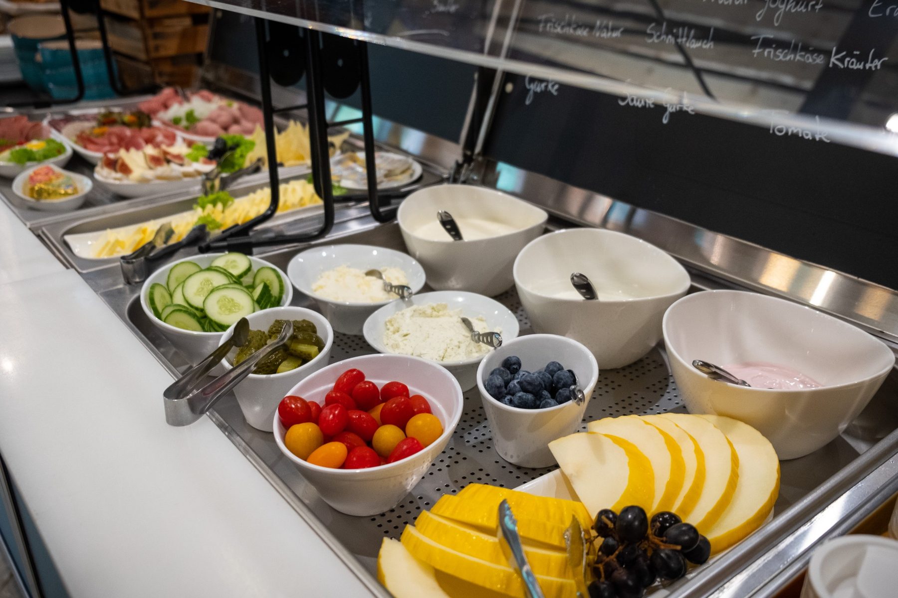 Frühstücksbuffet im Bodetaler
