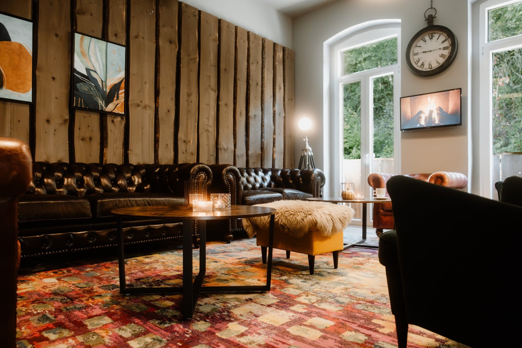Lounge im Bodetaler mit Sofas und Sesseln
