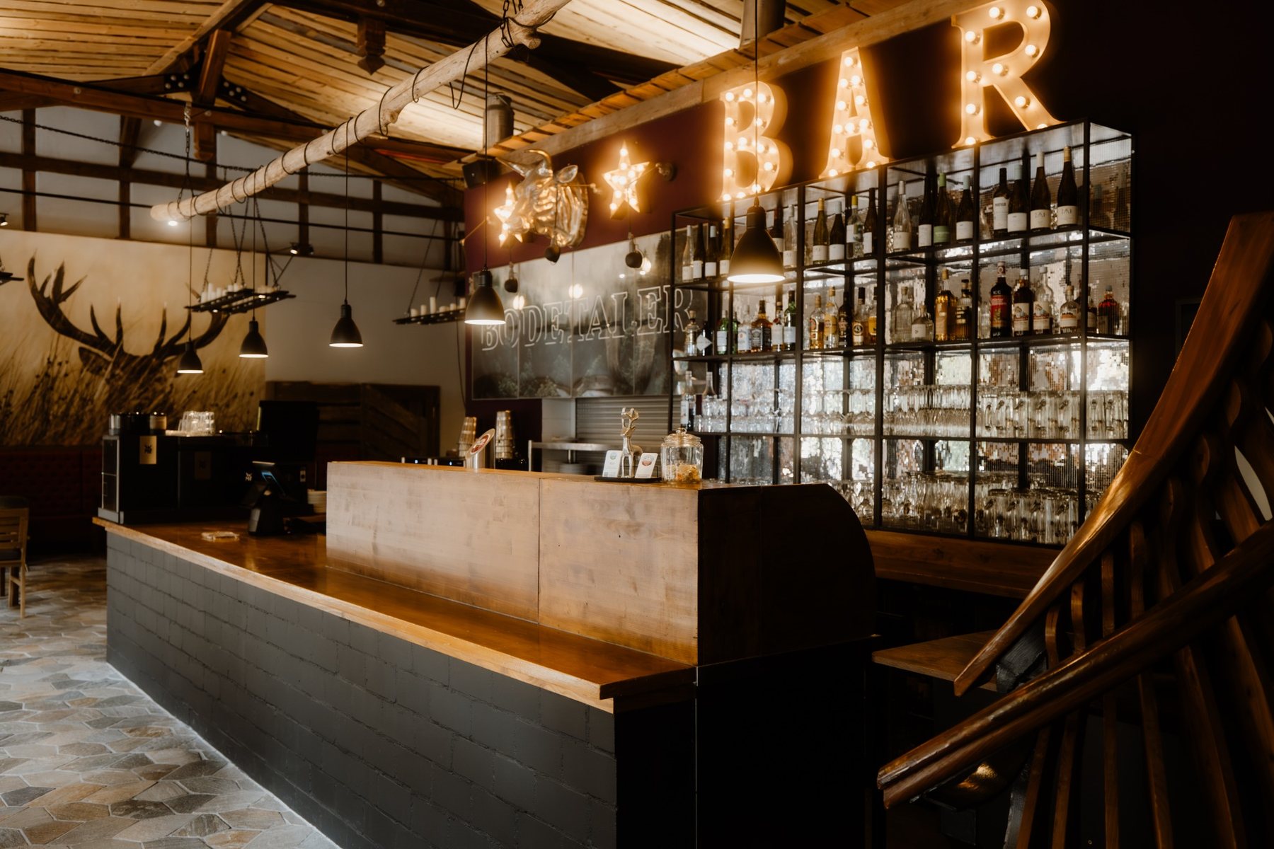 Bar im Bodetaler Wirtshaus